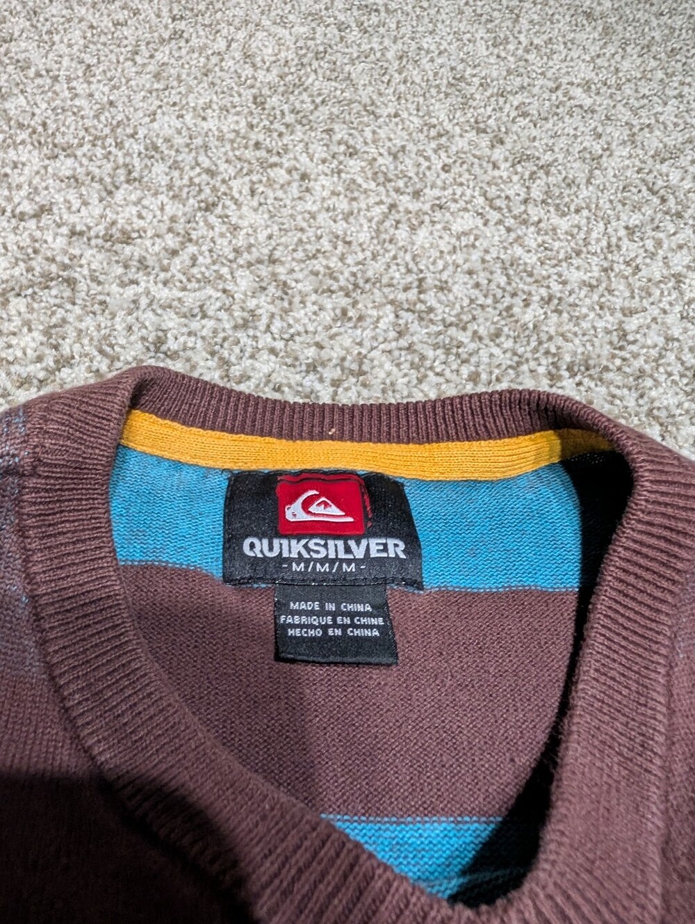 Quiksilver Men's Striped V-Neck Knit Brown Long Sleeve Size Medium